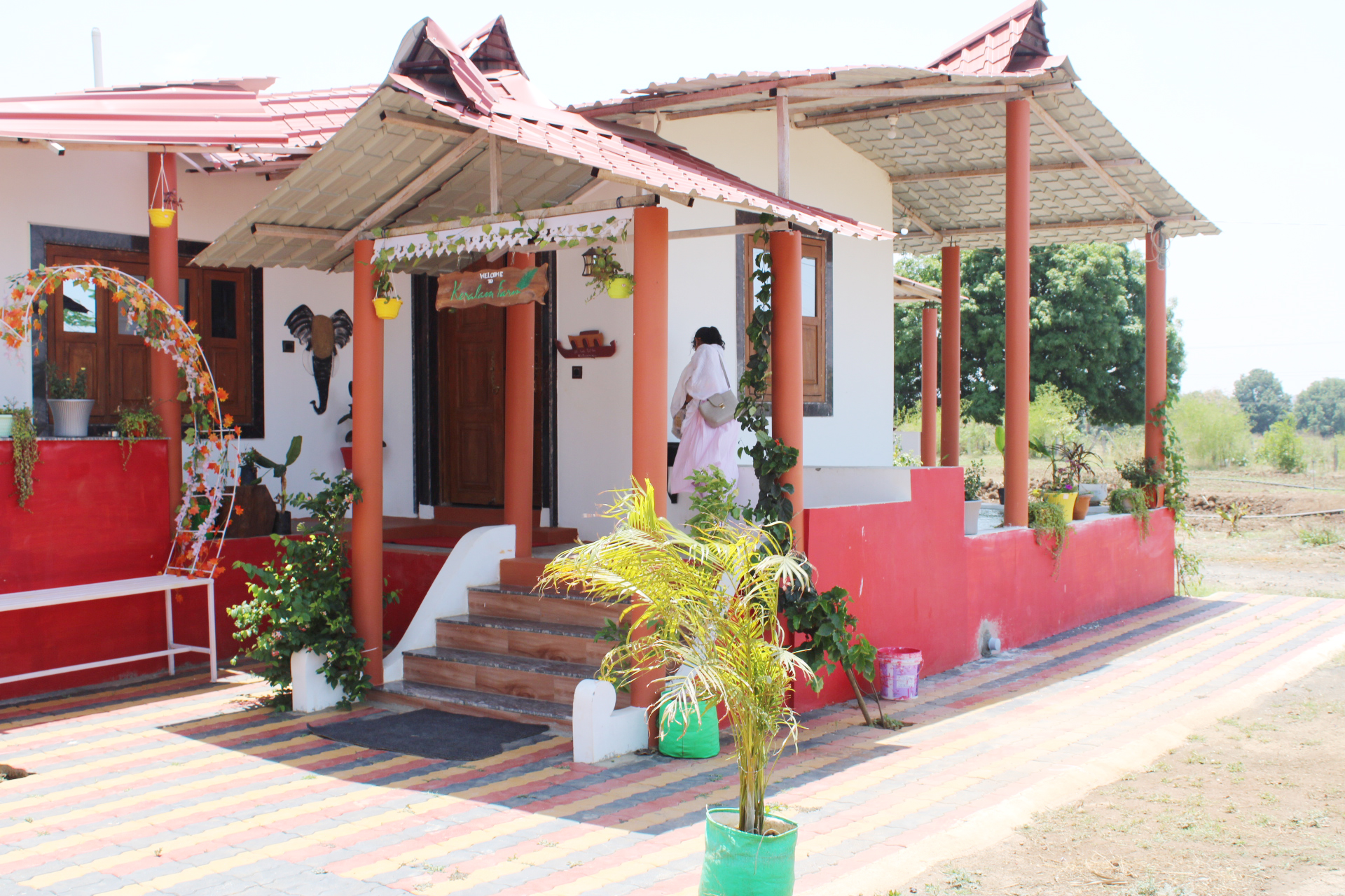 Peaceful riverside Farm Stay